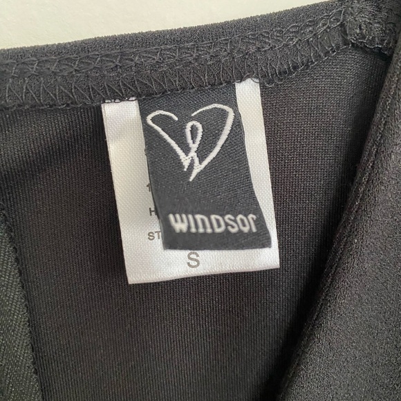 Windsor Dress - Picture 2 of 3